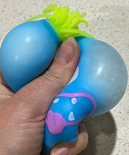 Load image into Gallery viewer, Hair Pull Squeeze Monster