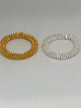 Load image into Gallery viewer, Wire Fidget Bracelet - Thin