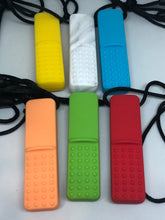 Load image into Gallery viewer, Adjustable Silicone Tactile Chew Necklace