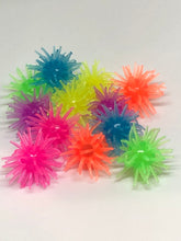 Load image into Gallery viewer, Wall Crawlers