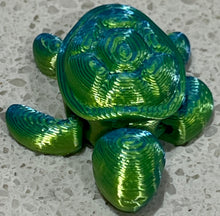 Load image into Gallery viewer, Small 3D Printed Articulated Animal Fidget Toy
