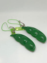 Load image into Gallery viewer, Pea Pod Fidget Keyring/Bag Charm
